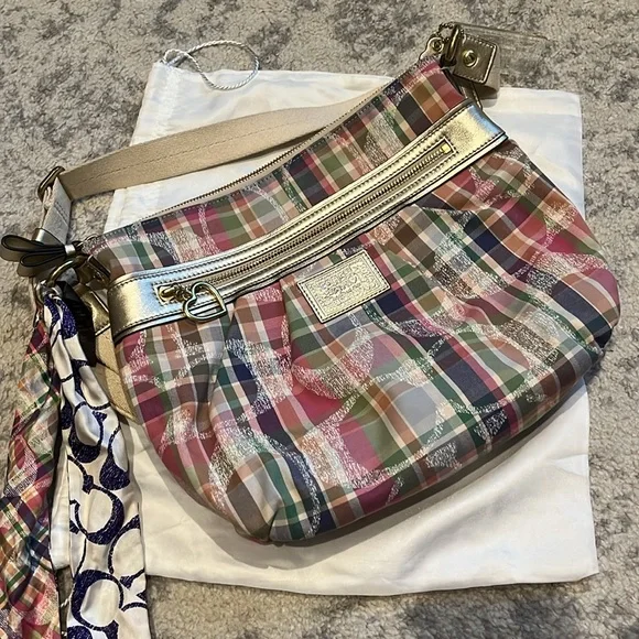 COACH Plaid Fabric print classic shoulder bag - Picture 2 of 8